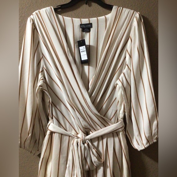 NEWT CITY CHIC CATALINA DRESS - Picture 10 of 16